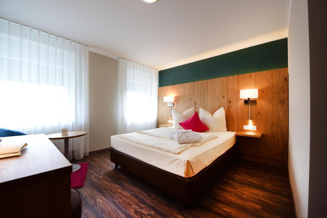 Hotel & Gasthof Richard Held Regensburg Ngoại thất bức ảnh