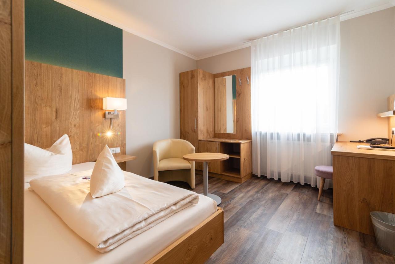 Hotel & Gasthof Richard Held Regensburg Ngoại thất bức ảnh